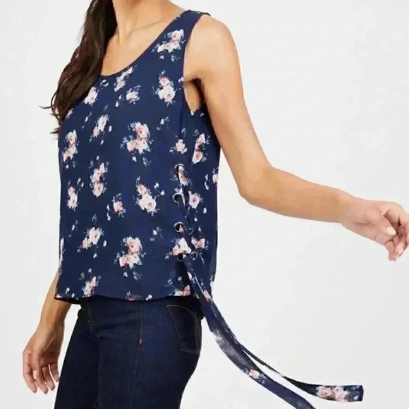 New Nior Navy Chiffon Red & Pink Rose Print Asymmetric Lace Up Sleeveless Blouse - Picture 3 of 8